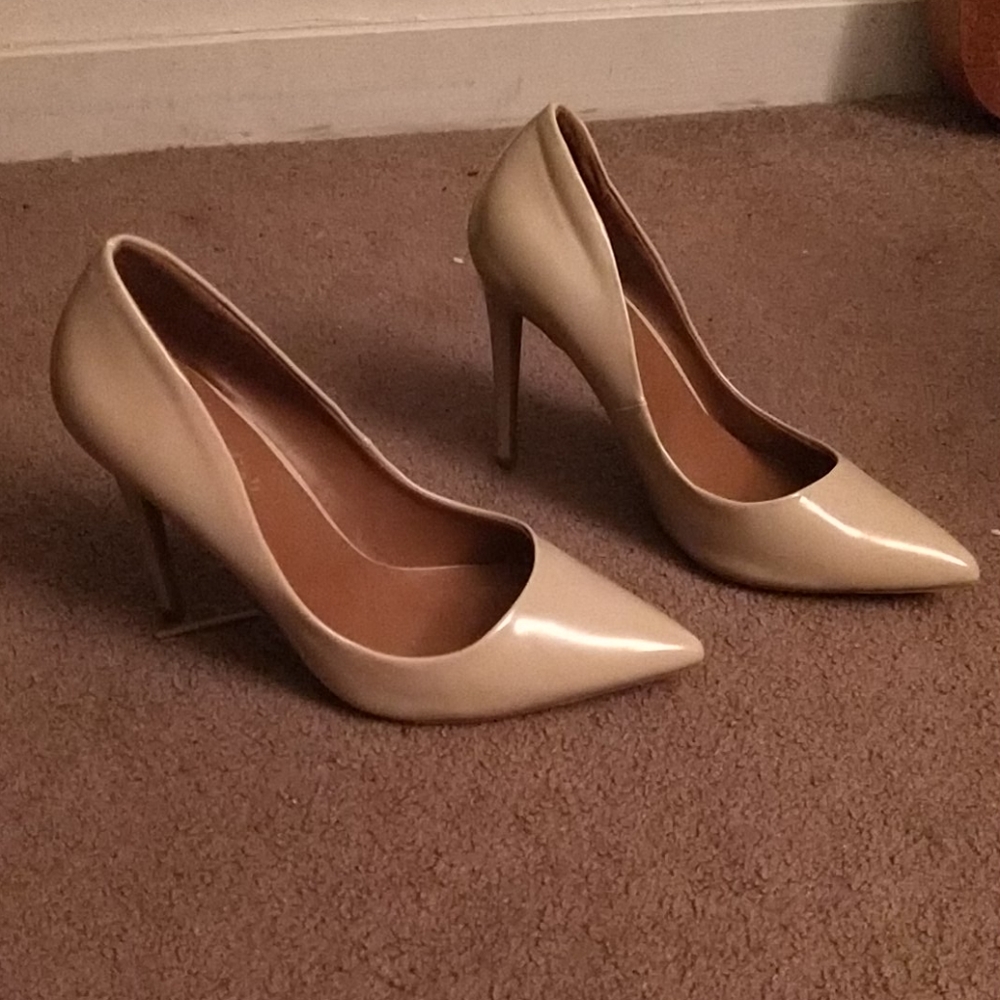 Candies Tan Stiletto Heels (Size 8.5)